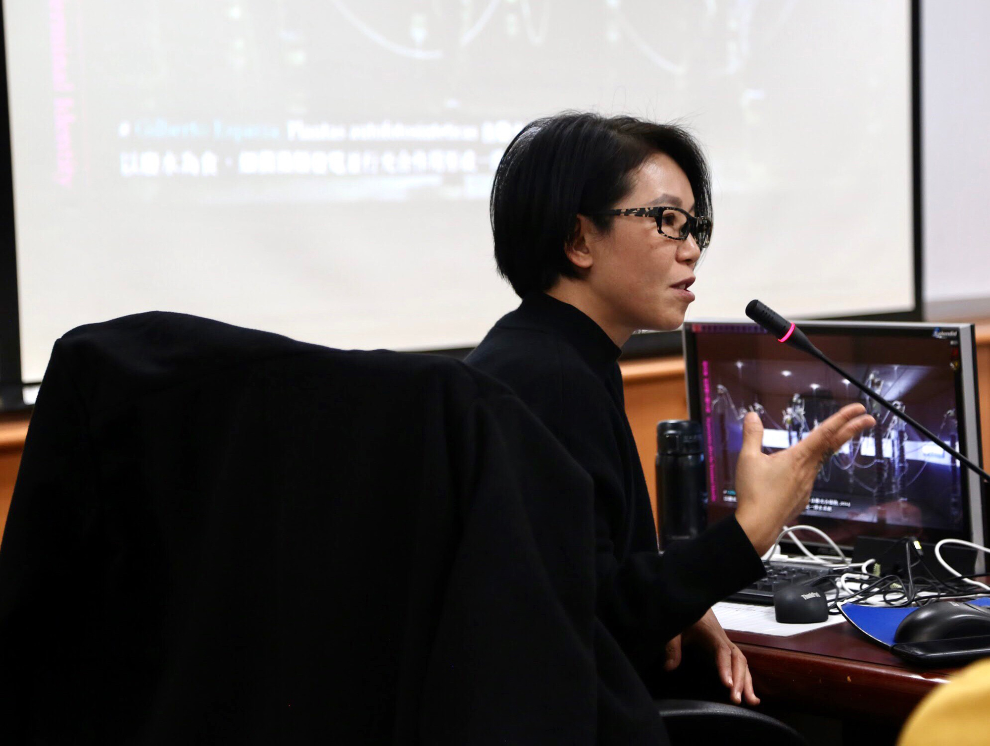 以科技點亮藝術─超皮層：終端機主體之後